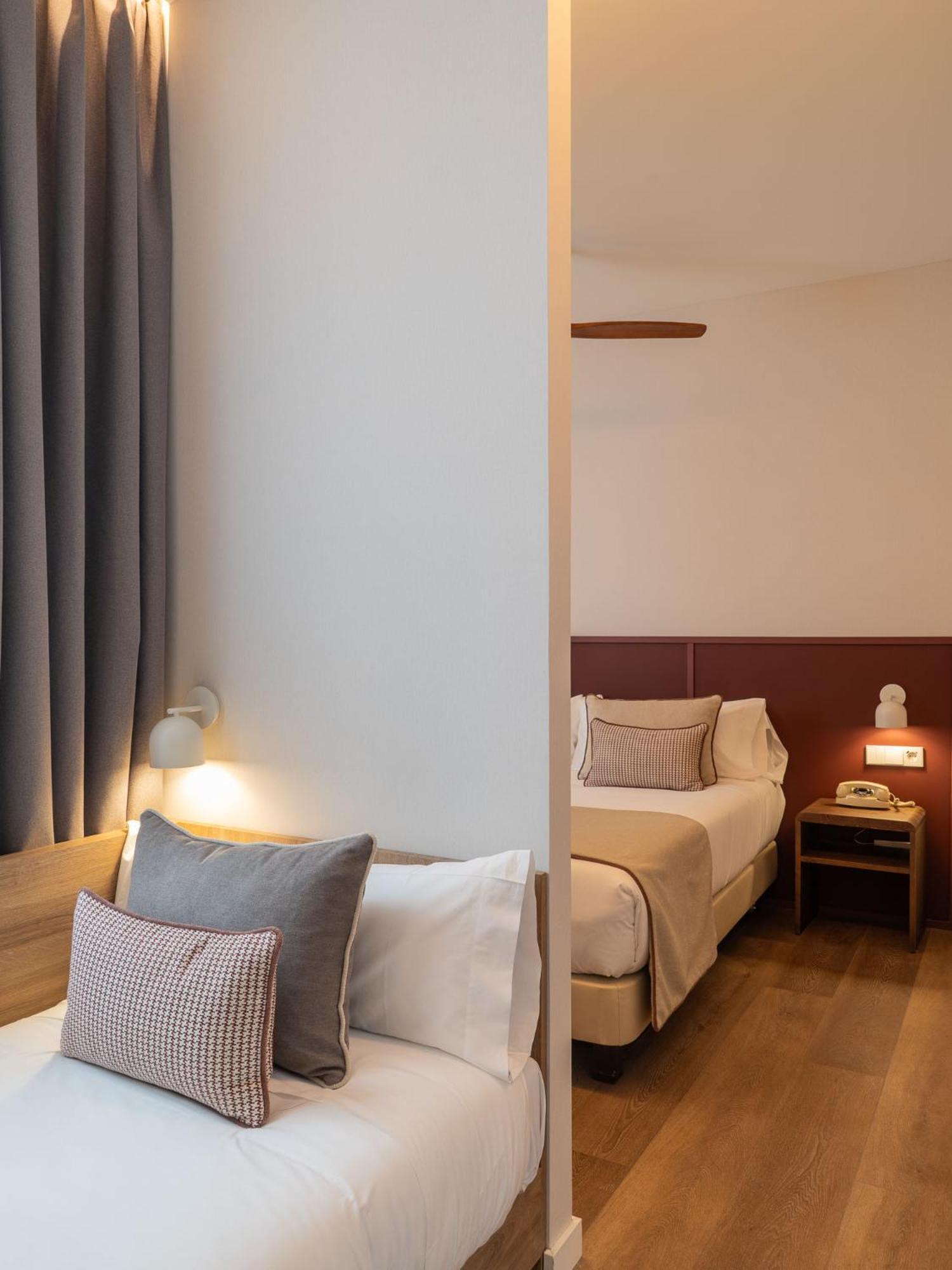 Hotel Well And Come Malaga Bagian luar foto