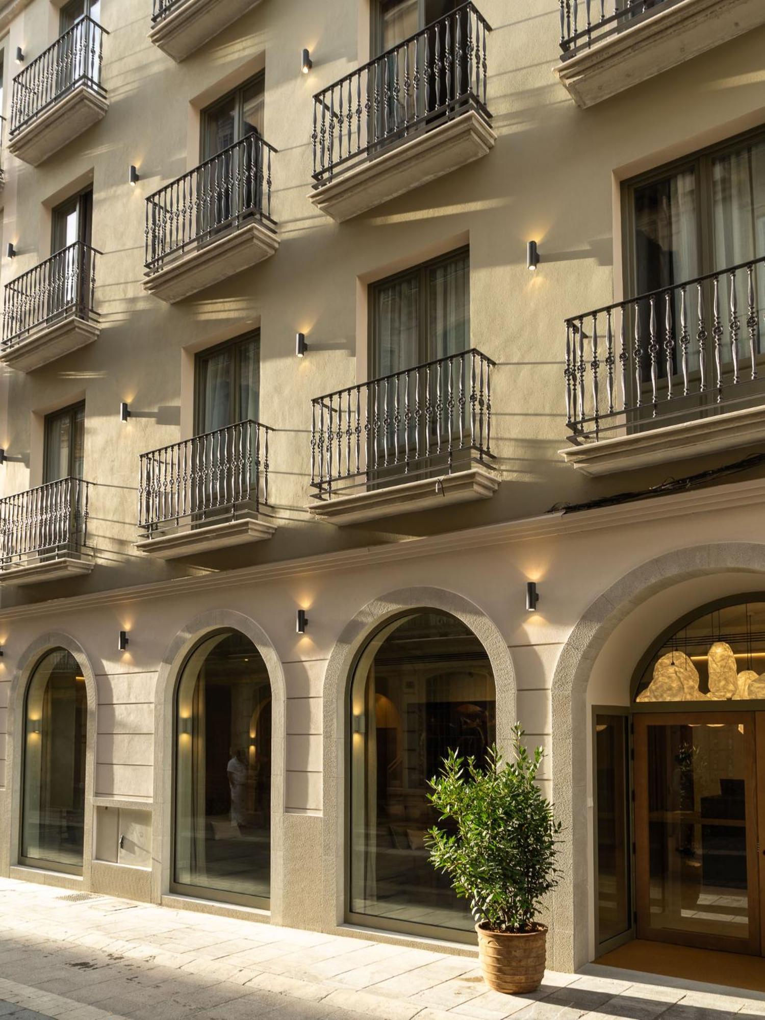 Hotel Well And Come Malaga Bagian luar foto